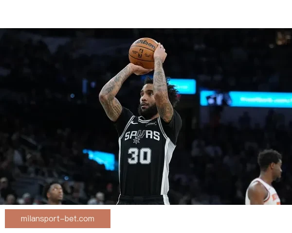 尚帕尼单季投中192记三分打破马刺队史纪录 自信来源于不懈努力